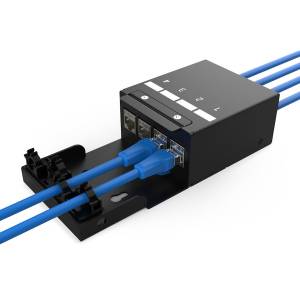 Skrzynka punktu konsolidacyjnego na 4 moduły keystone z menedżerem kabli Digitus DN-93708-4