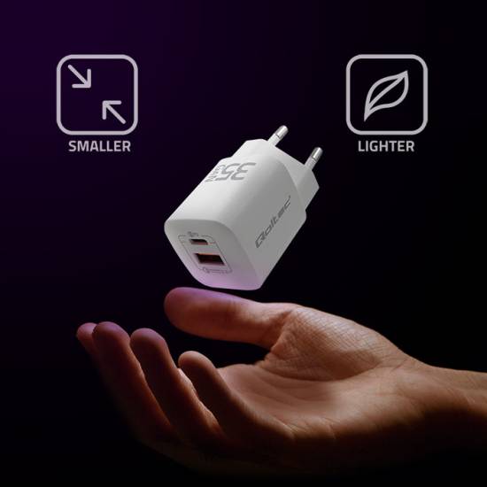 Ładowarka sieciowa GaN USB-C PD USB-A QC 3.0 35W Qoltec 50763 biała
