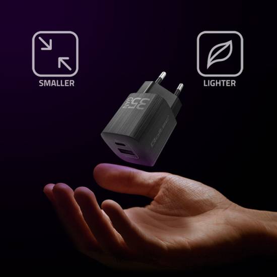 Ładowarka sieciowa GaN USB-C PD USB-A QC 3.0 35W Qoltec 50764 czarna